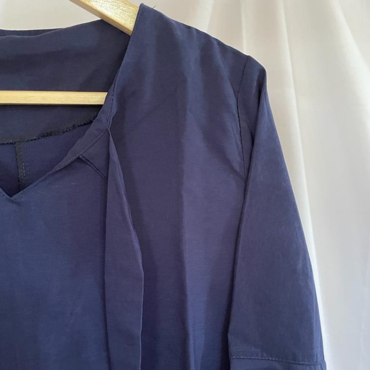 Blouse Wanita