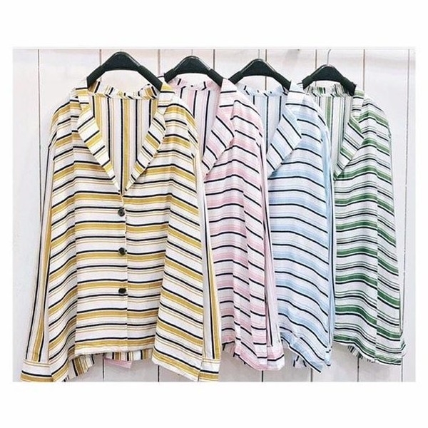 Blus Wanita Garis