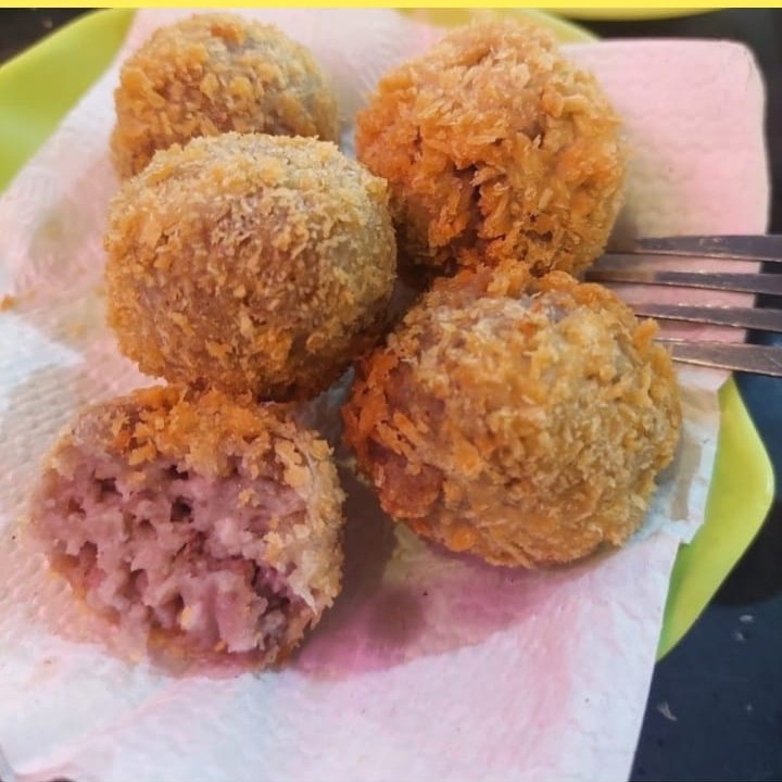 Bola Keladi