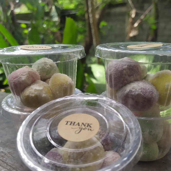 Bola Susu Mandi