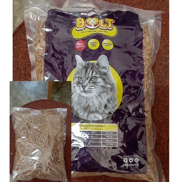 Bolt Pakan Kucing Kemasan
