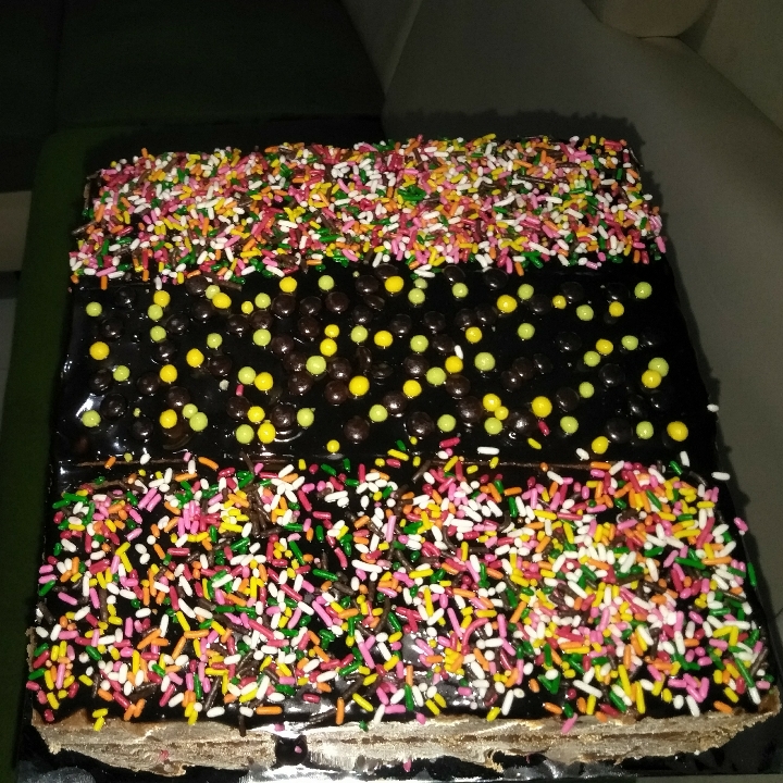 Bolu Coklat Toping