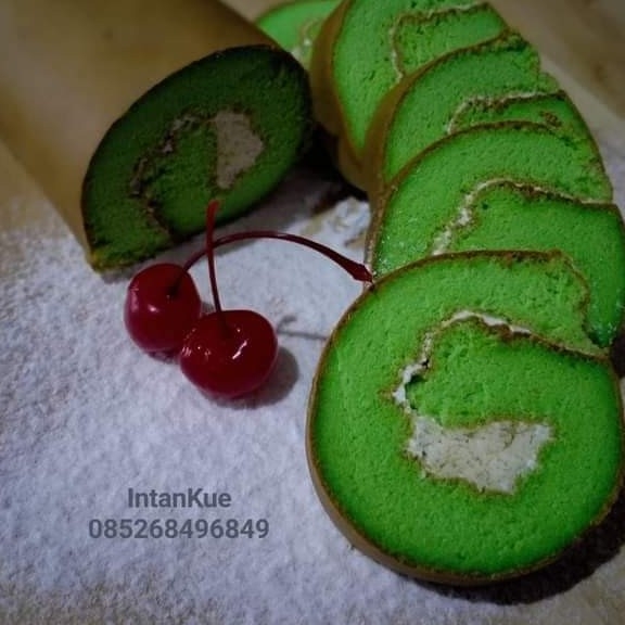 Bolu Gulung Pandan