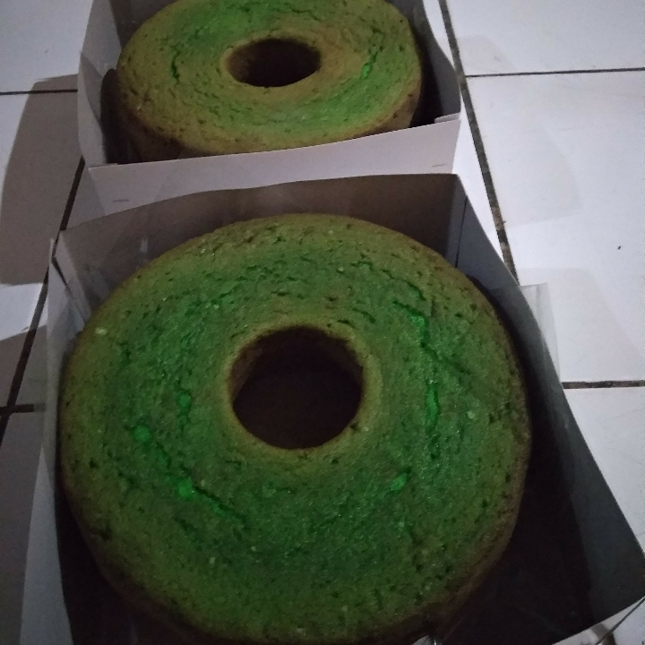Bolu Pandan