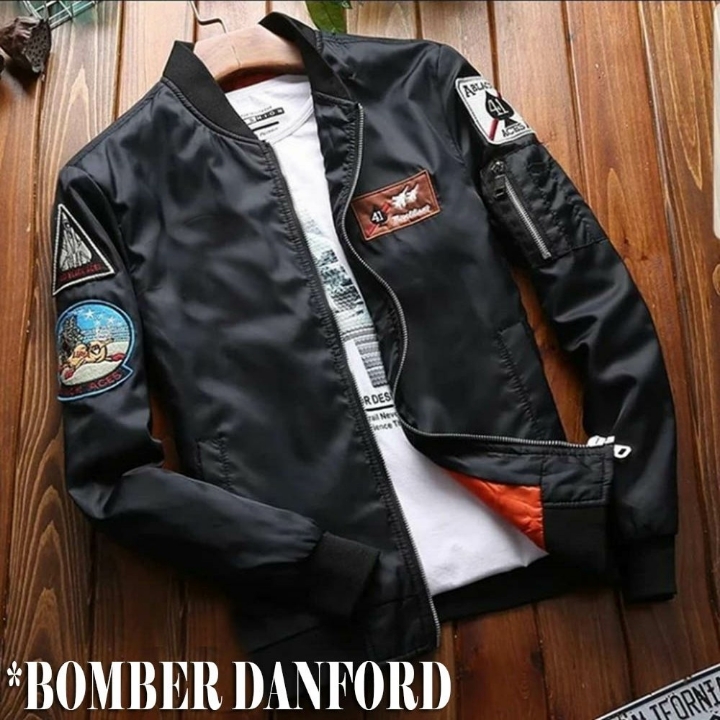 Bomber Danford 2