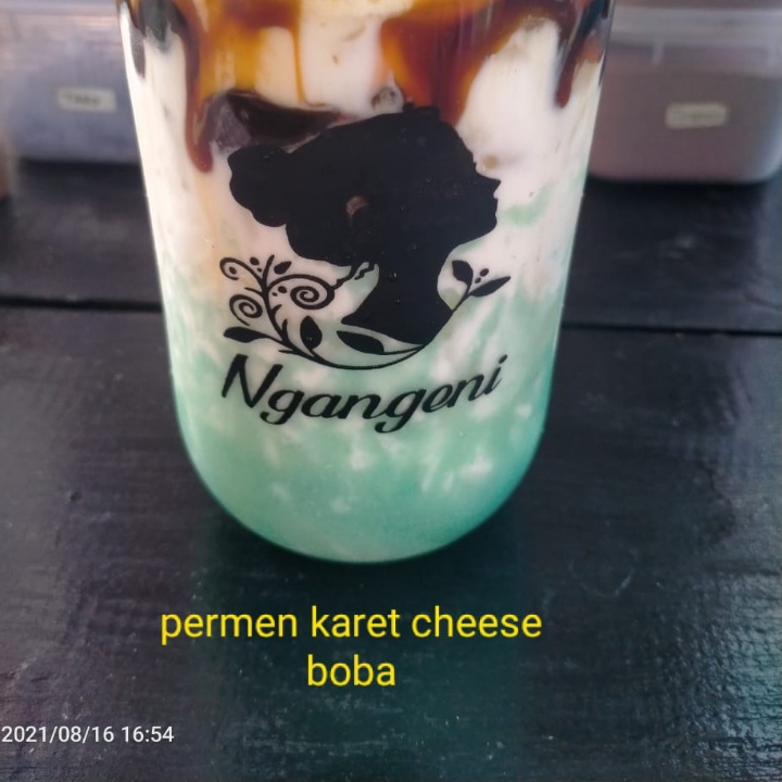 Bubble Gum Cheese Boba