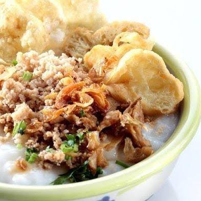 Bubur Ayam Telor Asin Spesial