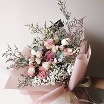 Buket Pink Putih