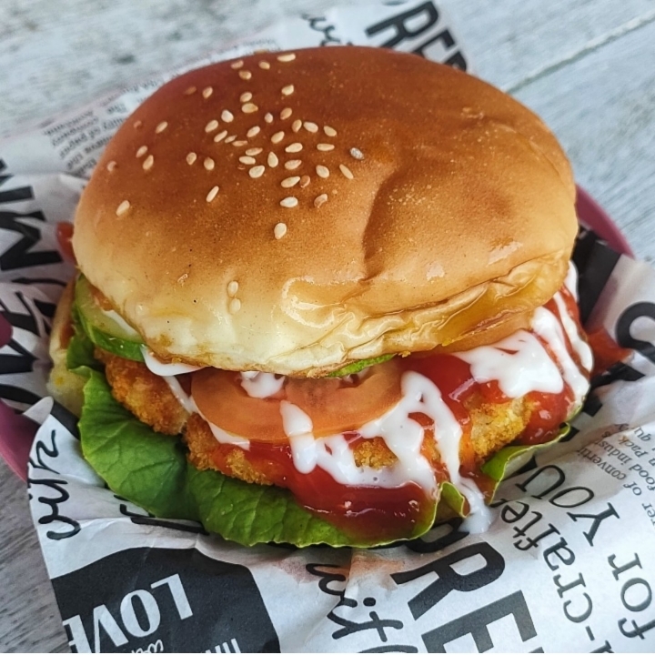Burger Ayam Crispy 