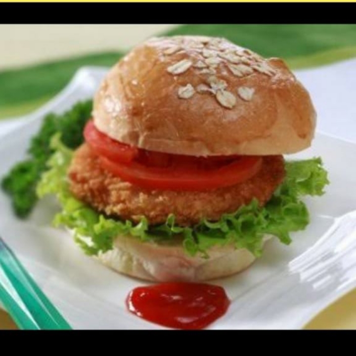 Burger Ayam Spicy 