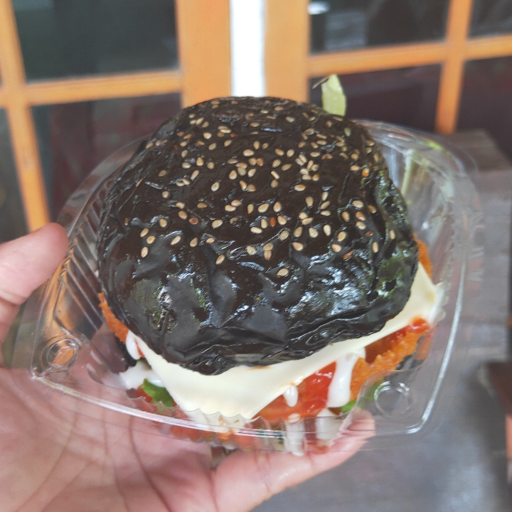 Burger Hitam 5