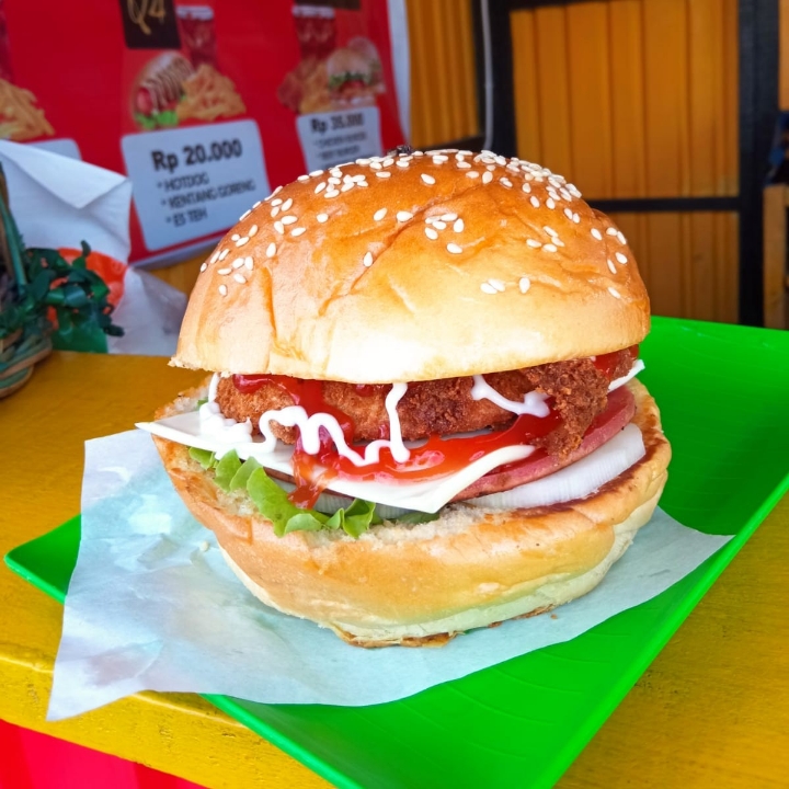 Burger Komplit