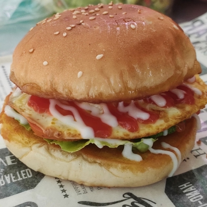 Burger Telur 