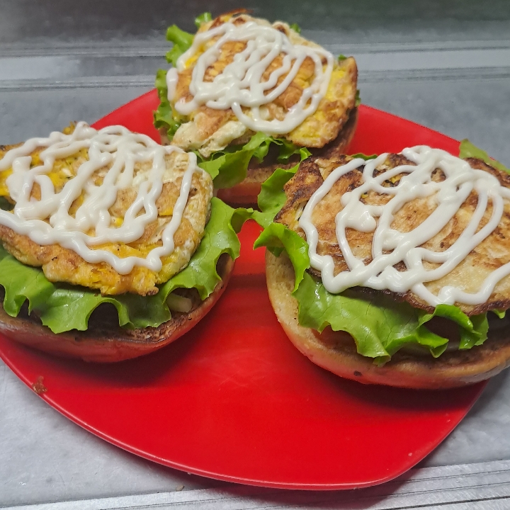 Burger Telur Goreng