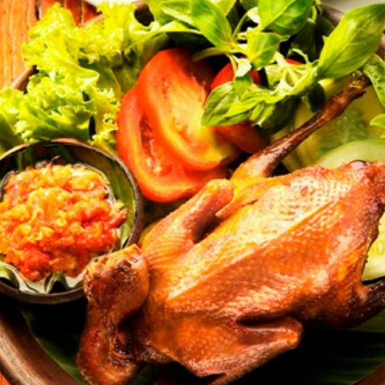 Burung Dara Goreng Lalapan