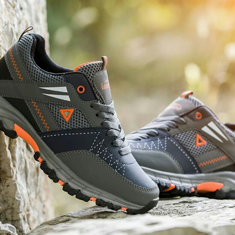 C3-- SEPATU GUNUNG PRIA TECHDOO AIR HIKING CASUAL MH203 MERK - PER UNI 2