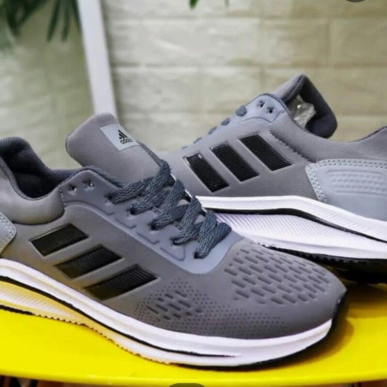 C3-- SEPATU PRIA ADIDAS KETS RUNNING PREMIUM MERK - PER UNIT