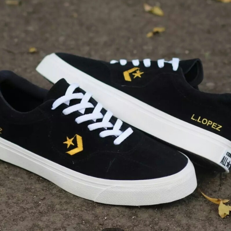 C3-- SEPATU PRIA CONVERSEE LOPEZ ALL STAR PREMIUM MERK - PER UNIT