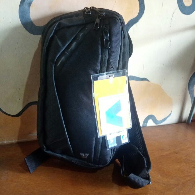 C3-KALIBRE TAS SLING BAG BLACK - VALMET 11L - 920874 - 920874 - 000 ME