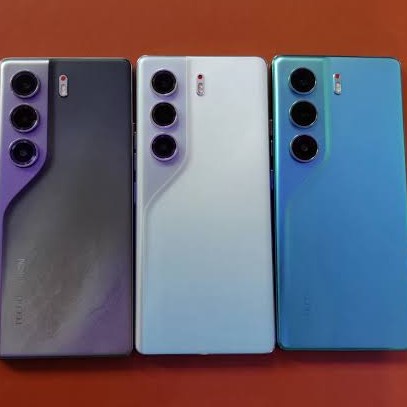 CAMON 40 RAM 8 GB ROM 256 GB 2
