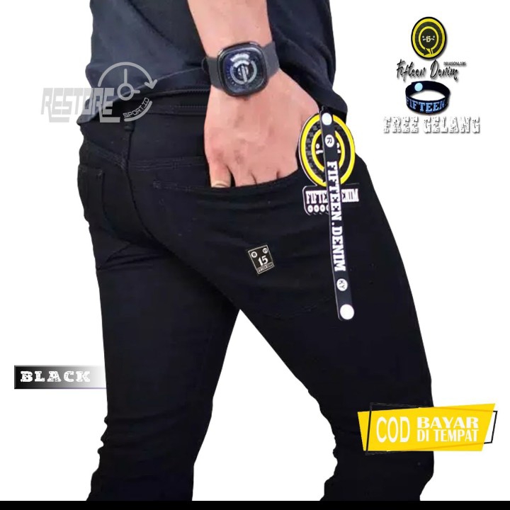 CELANA JEANS SKINY HITAM