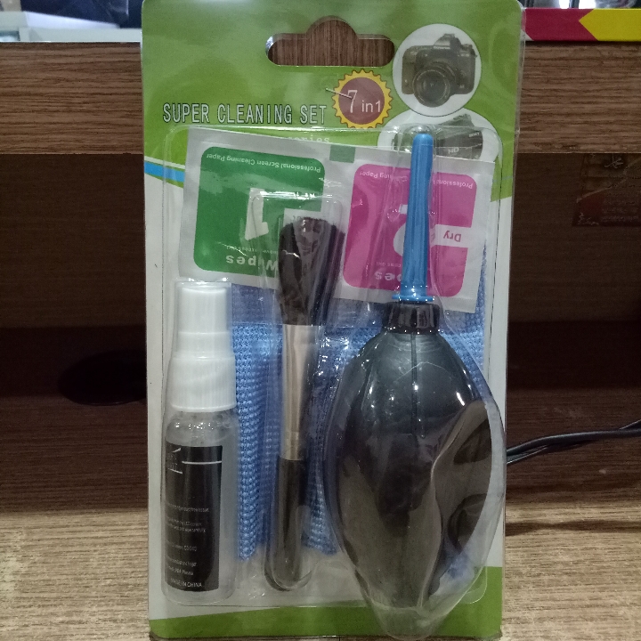 CLEANER LCD 7 IN 1