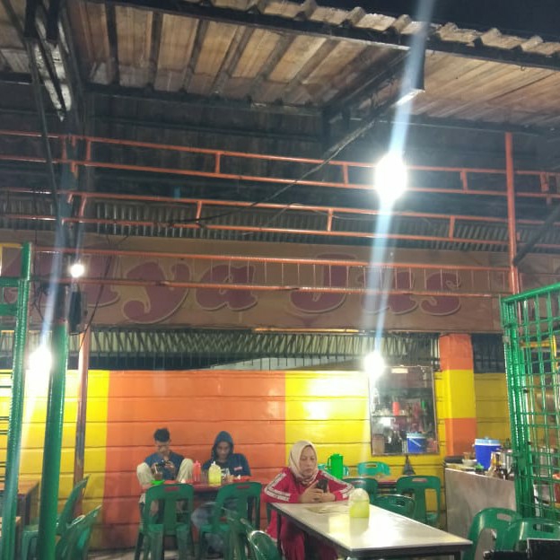 Cafe Alya Jus