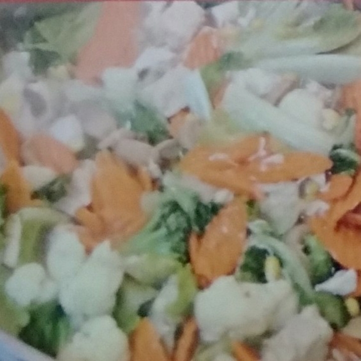 Capcay Sosis Dan Baso