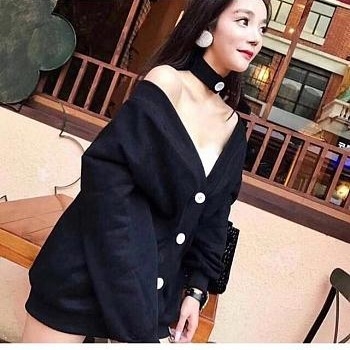 Cardi Rajut Milea Hitam 