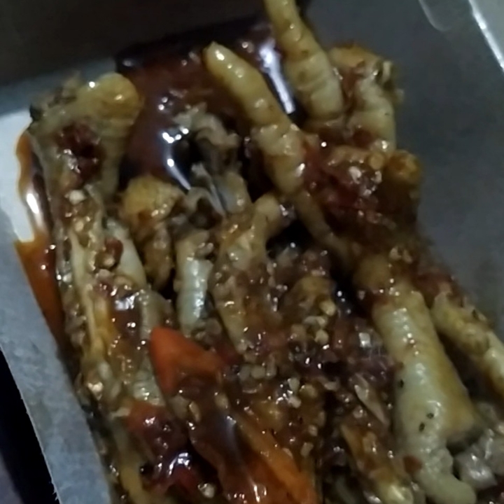 Ceker Empuk Pedas  2