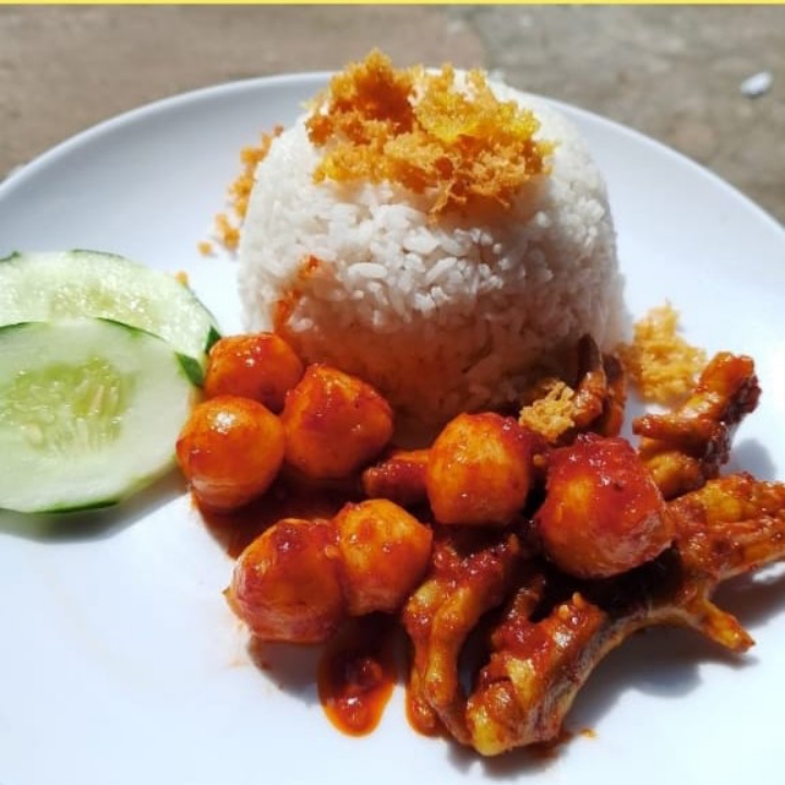 Ceker Mercon Mix Pentol Mercon Tanpa Nasi