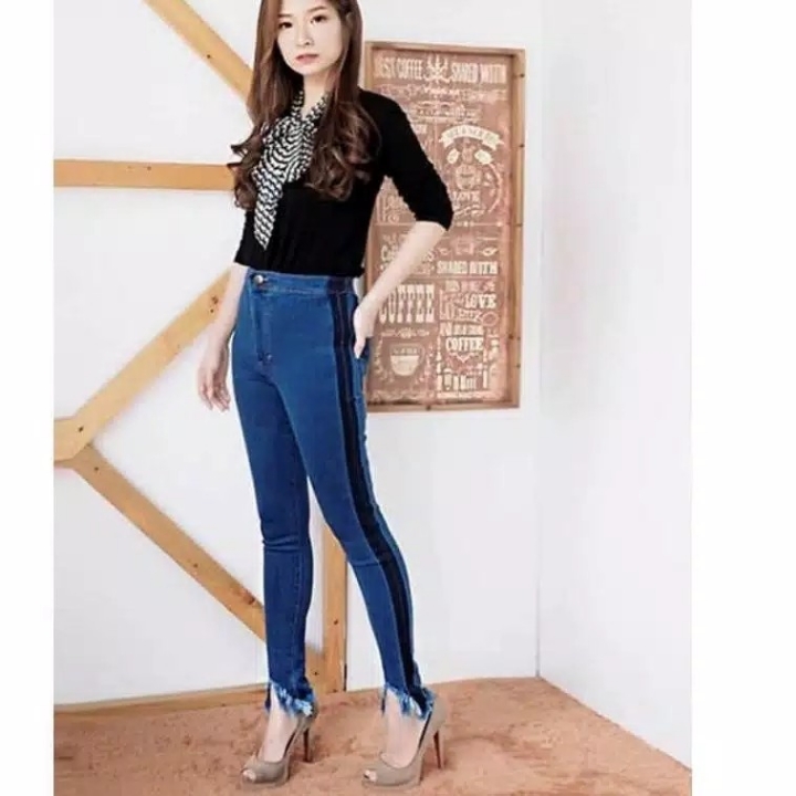 Celana Jeans Highwaist Punny List Sobek 4