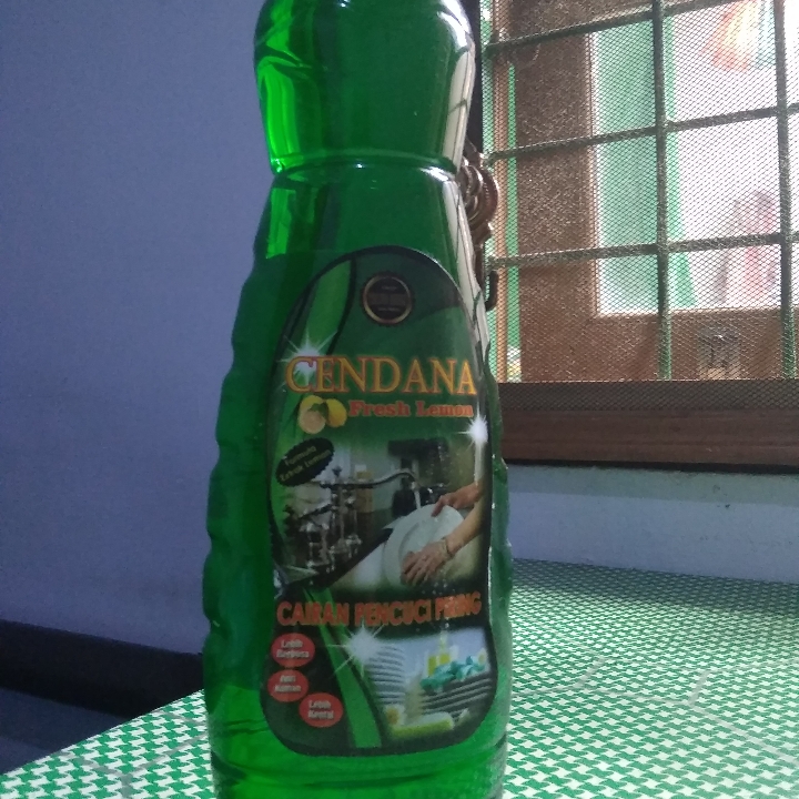 Cendana Cuci Piring Botol 650ml