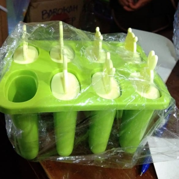 Cetakan Es Krim
