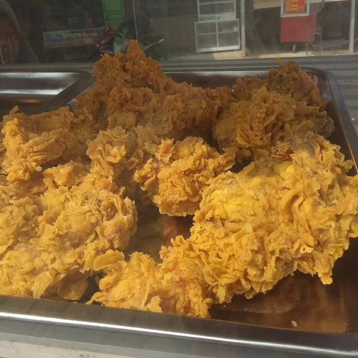 Chicken Dada Dan Paha Atas