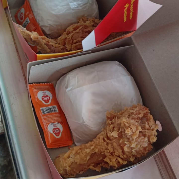 Chicken Dan Nasi