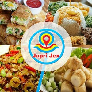 Chicken Gepuk Dan Nasi