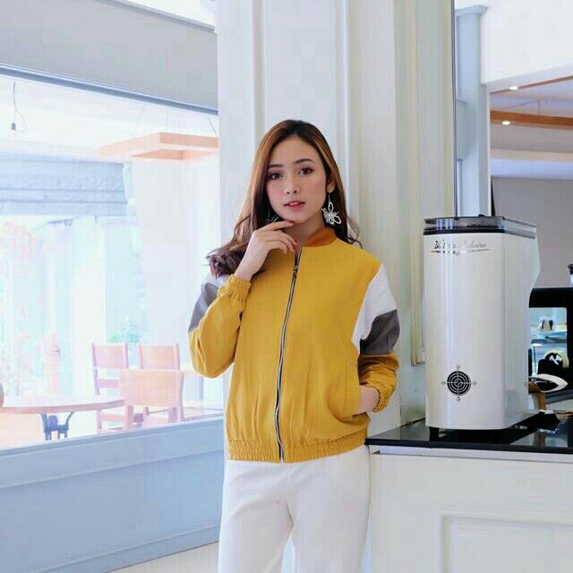Chika Jaket