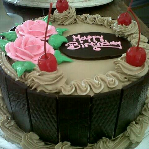 Chocolate Cream Cake