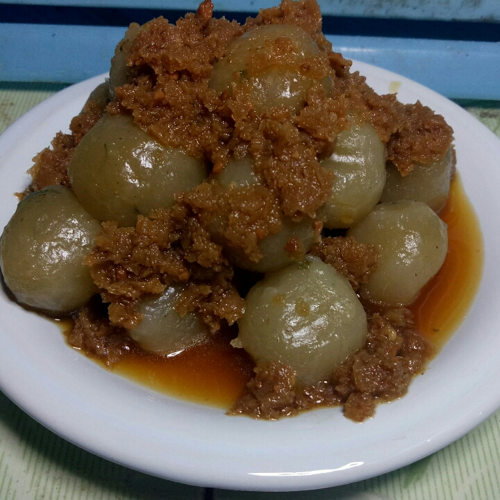 Cilok 100 Butir Paket Keluarga Dengan Saus Kacang Dan Sambal 3