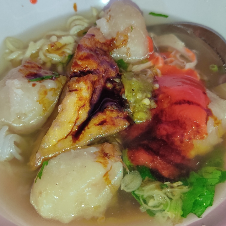 Cilok Sayur Kuah Campur