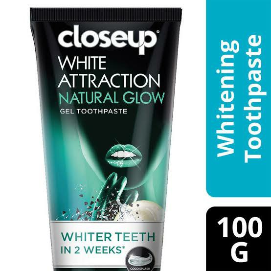 Close Up Attraction Natural Glow