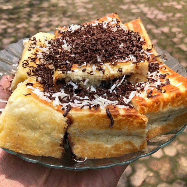Coklat - Kacang