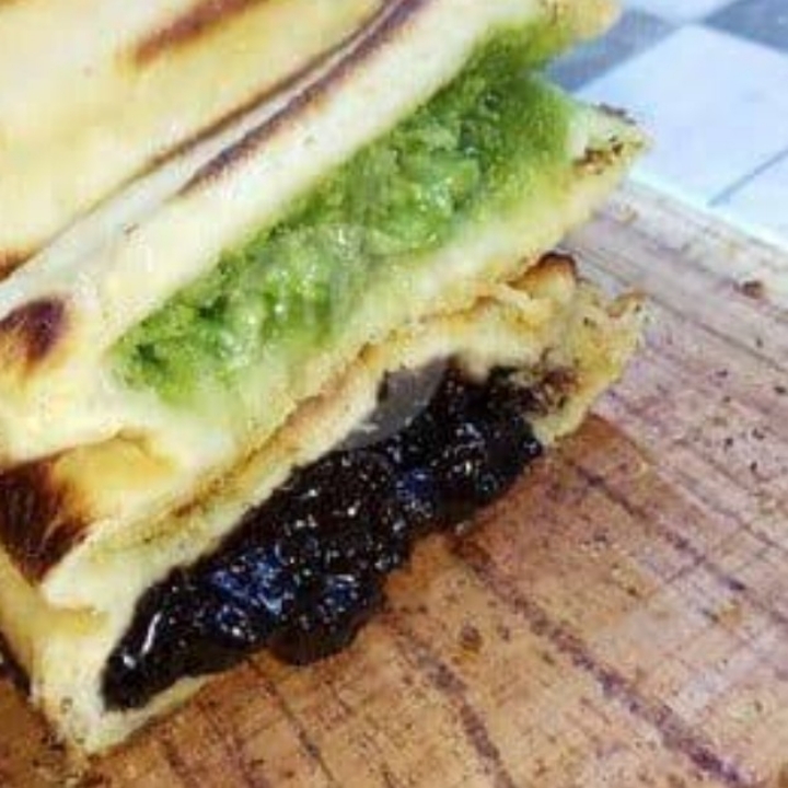 Coklat Dan Matcha 