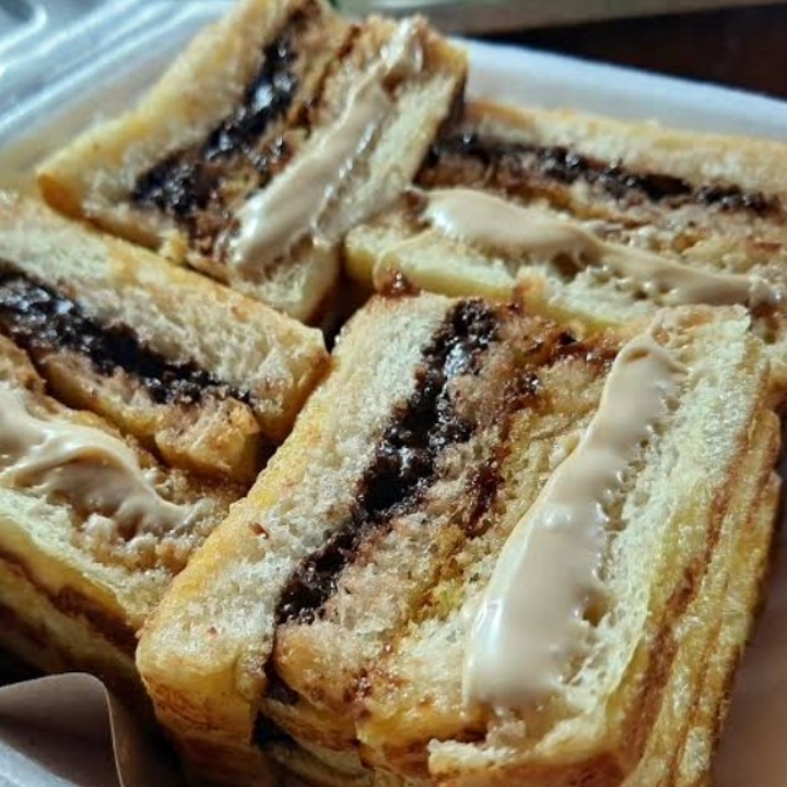 Coklat Dan Tiramisu