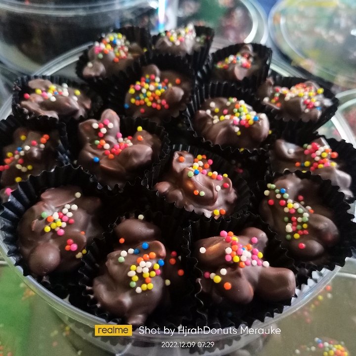 Coklat Kacang  2