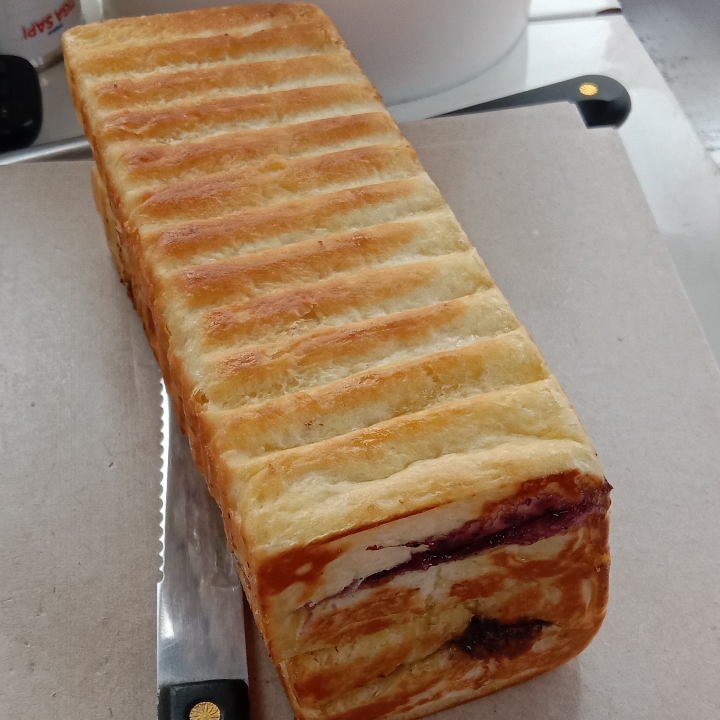 Coklat Kacang Keju
