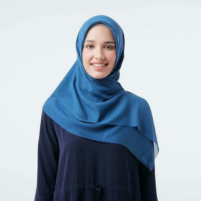Zoya Fatin Kerudung Segi Empat Wave Scarf