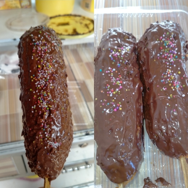 Corn Dog Mozarella Rasa cokelat