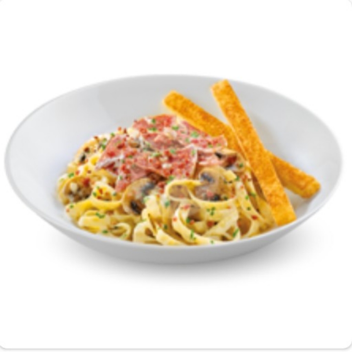 Creamy Beef Classic Fettuccine